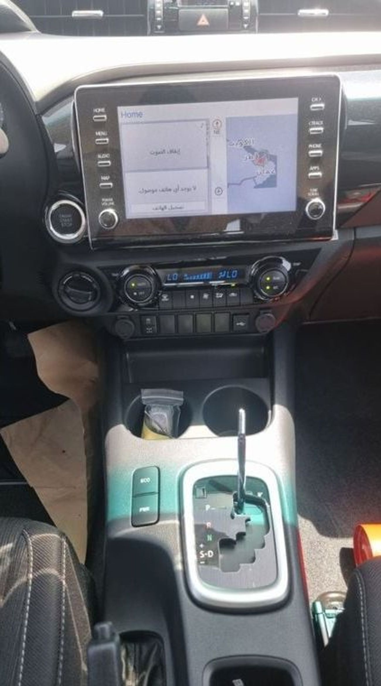 Toyota Hilux TOYOTA HILUX 2.4 DSL AUTOMATIC WITH PUSH START 2025 MODEL