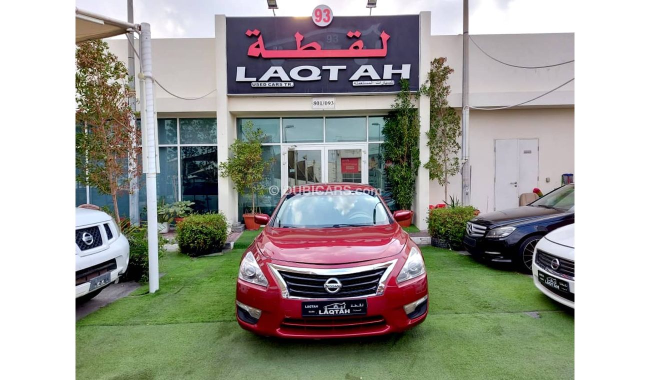 Nissan Altima 2014 model, American import, burgundy color, inside beige, cruise control, in excellent condition, y