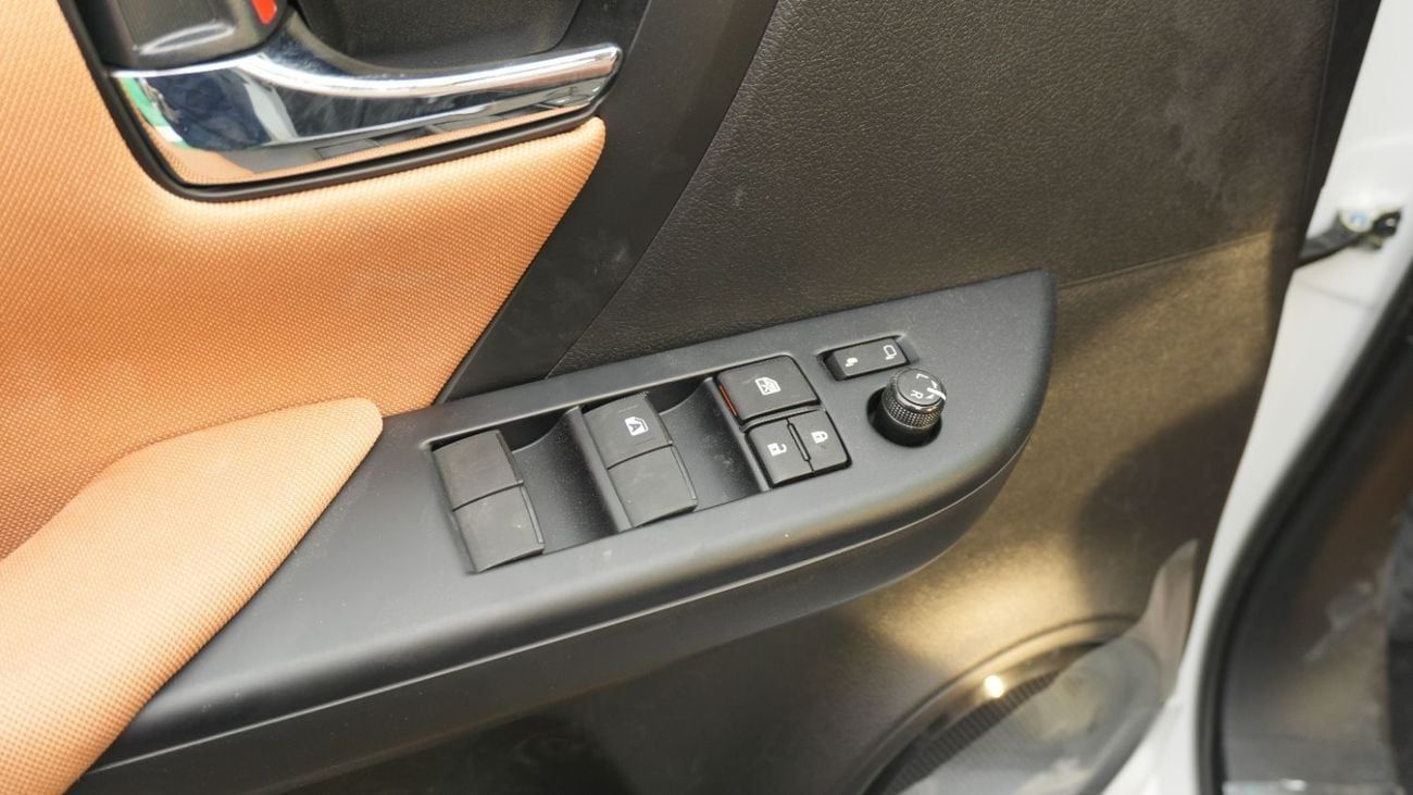 Toyota Fortuner Toyota Fortuner - SR5 Plus 2.7 L - GCC - 2025