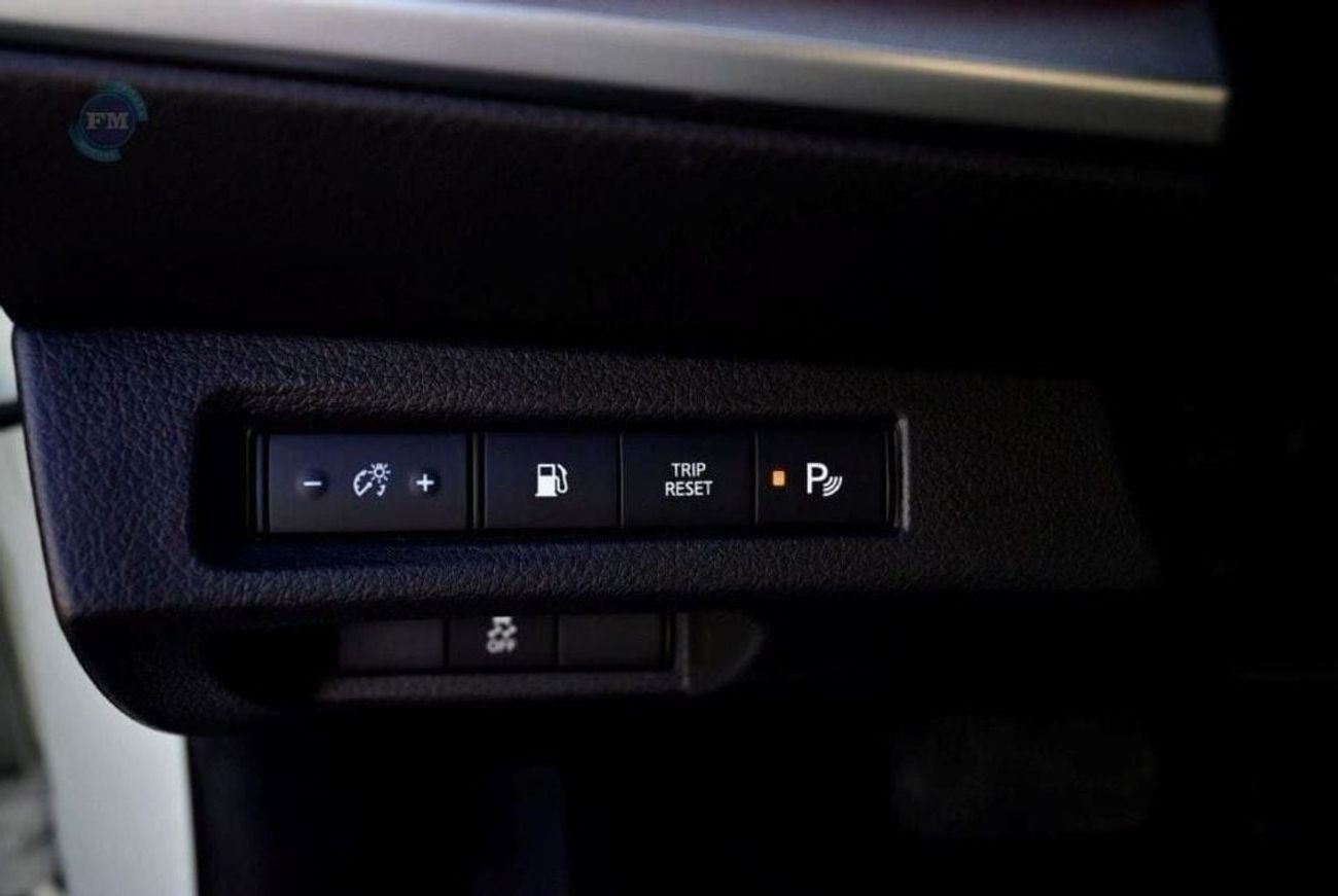 Nissan XTerra Platinum 2.5L Petrol 4WD 7 Seater Automatic for LOCAL REGISTRATION