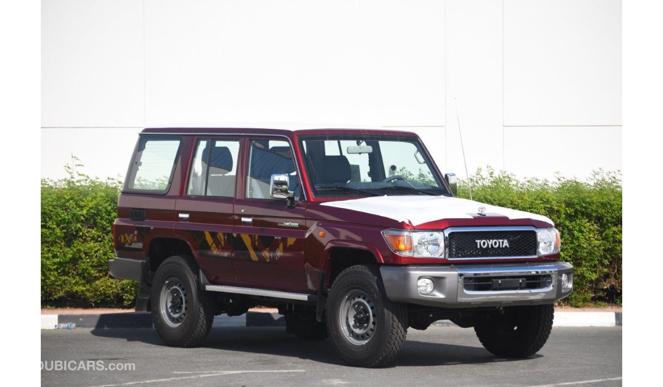 Toyota Land Cruiser Hard Top V6 4.0L Petrol MT with Diff.Lock