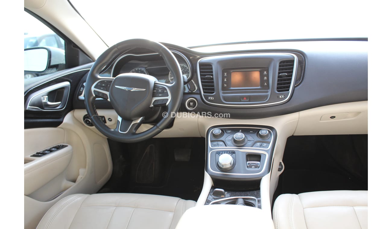 Chrysler 200 Used Car Good condition Import 2.4L C200