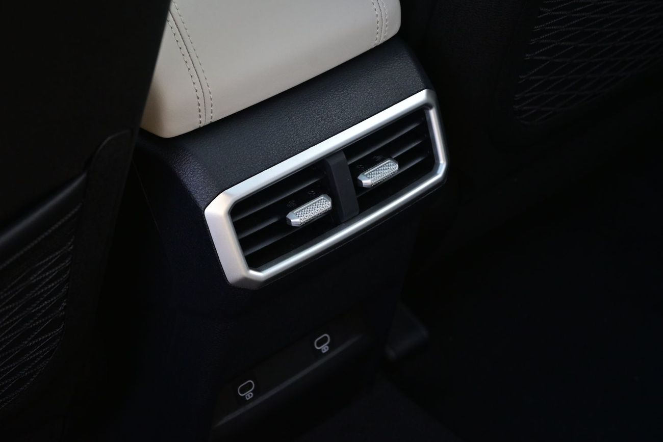 Kia Sportage Kia Sportage 2.0L Hybrid, Color White, Model 2025