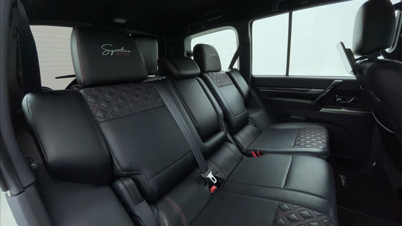 Mitsubishi Pajero SIGNATURE EDITION 3.8 | Zero Down Payment | Free Home Test Drive