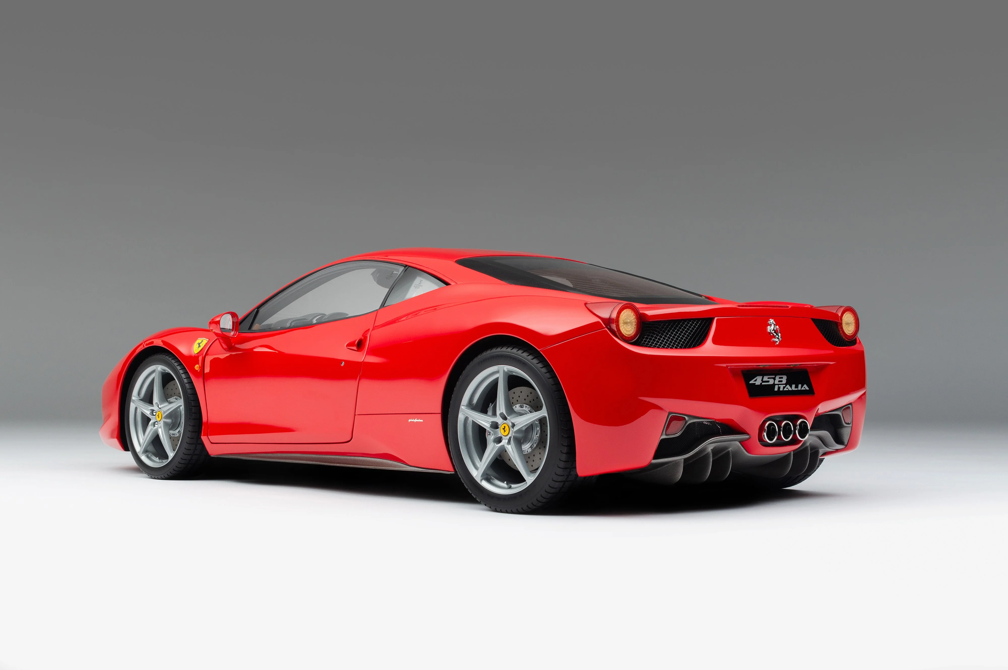 فيراري 458 exterior - Rear Right Angled