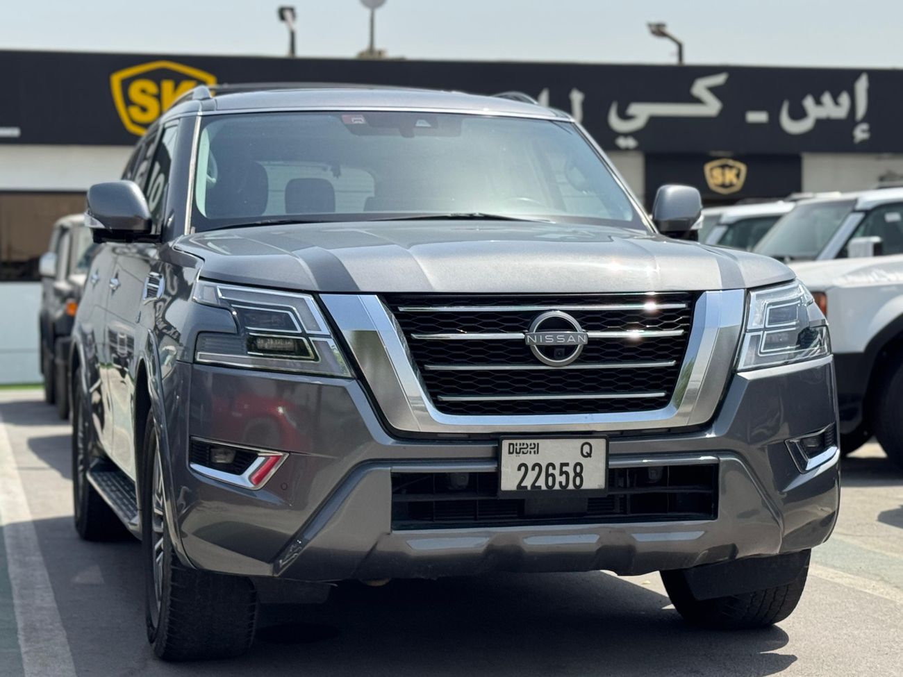 Nissan Armada PATROL / 5.6 V8 PETROL / PWR SEATS WITH 360* CAMERA / FULL OPT / UAE REGISTERED