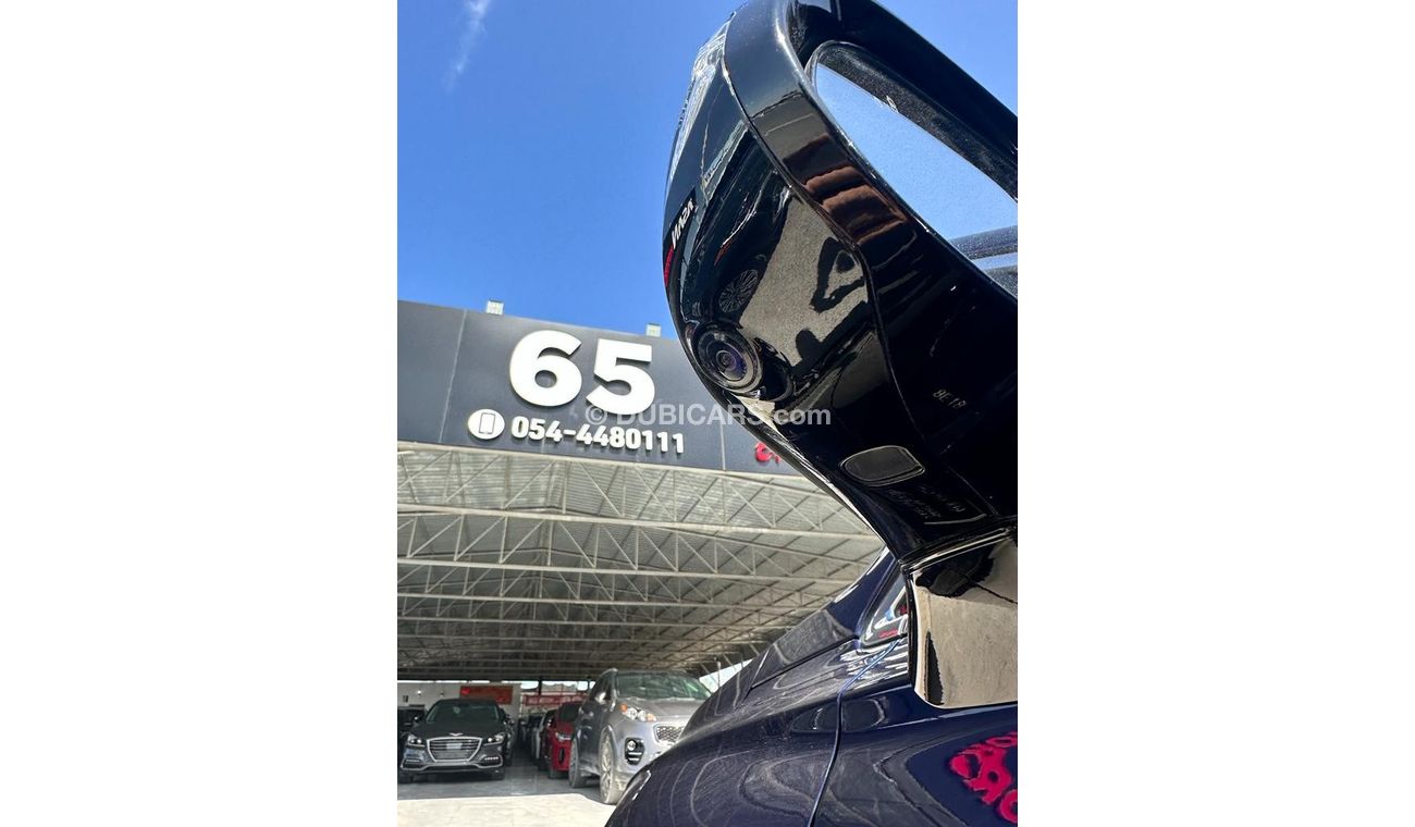 هيونداي سانتا في