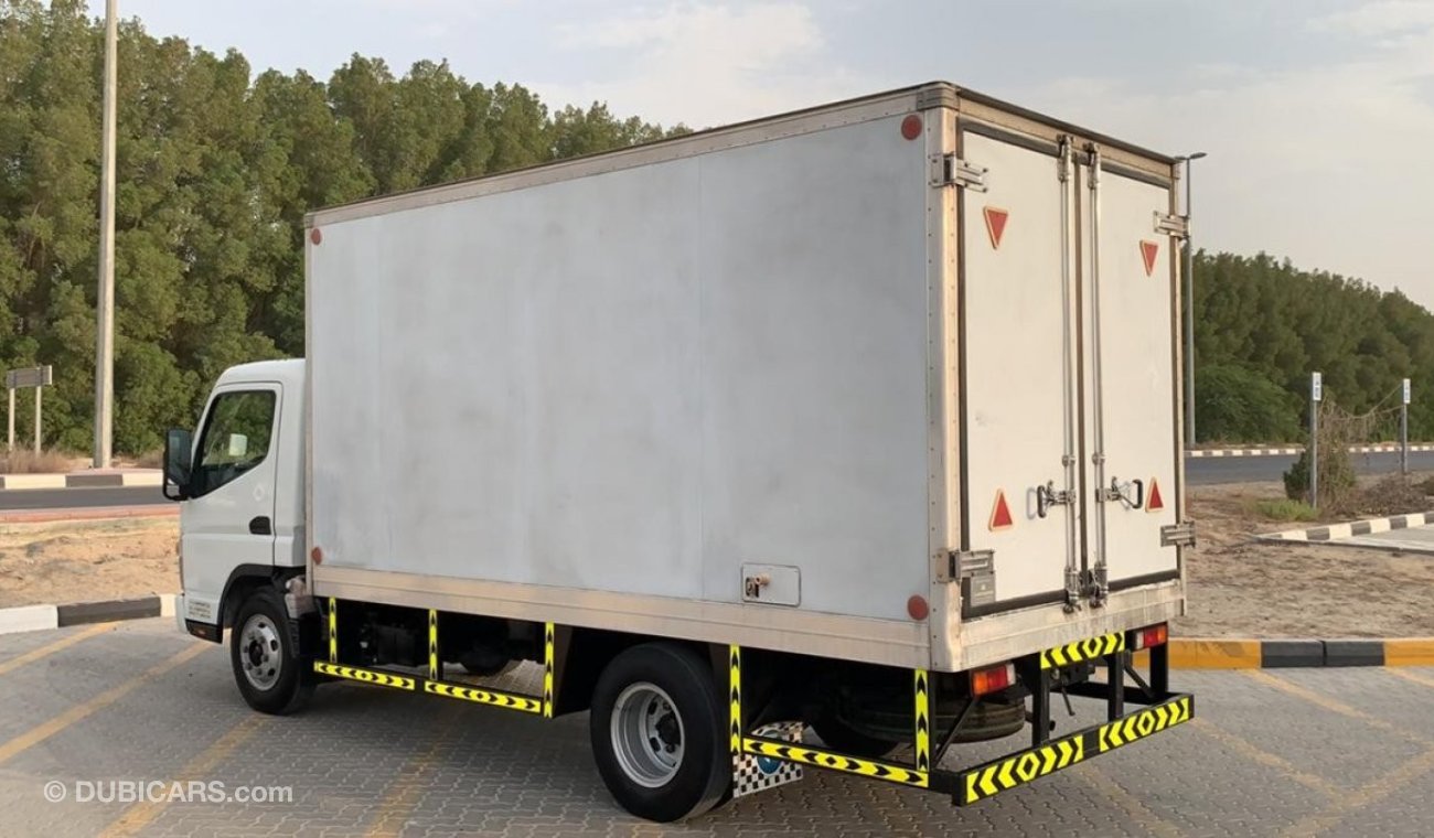 ميتسوبيشي كانتر Mitsubishi Fuso Canter Chiller 2015 Ref# 469