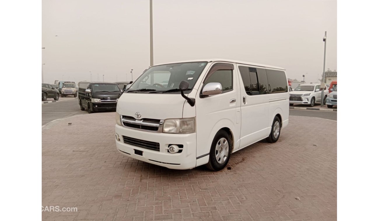 تويوتا هاياس TOYOTA HIACE VAN RIGHT HAND DRIVE  (PM1592)