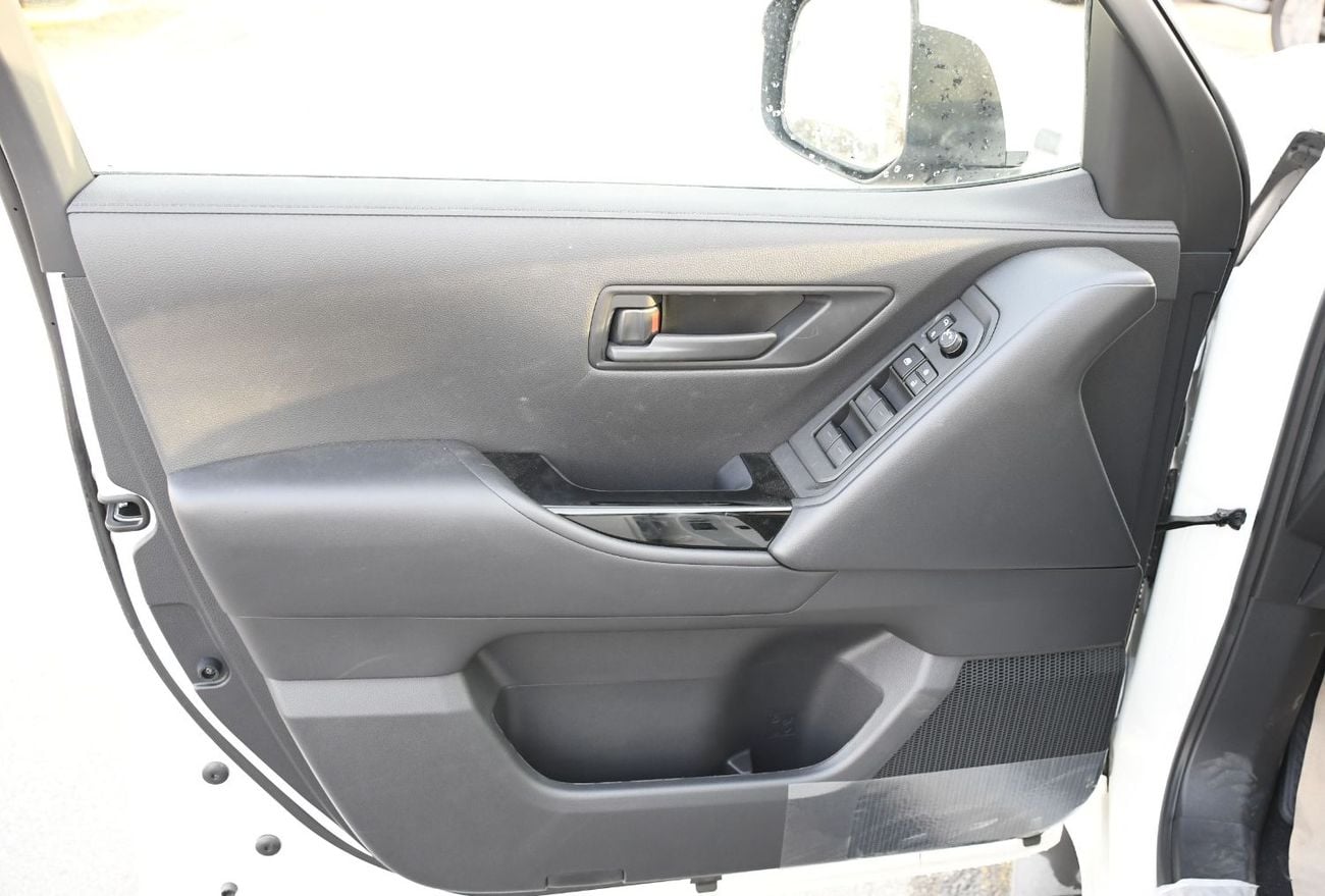 Toyota Land Cruiser GXR 3.5L Twin turbo With Sunroof