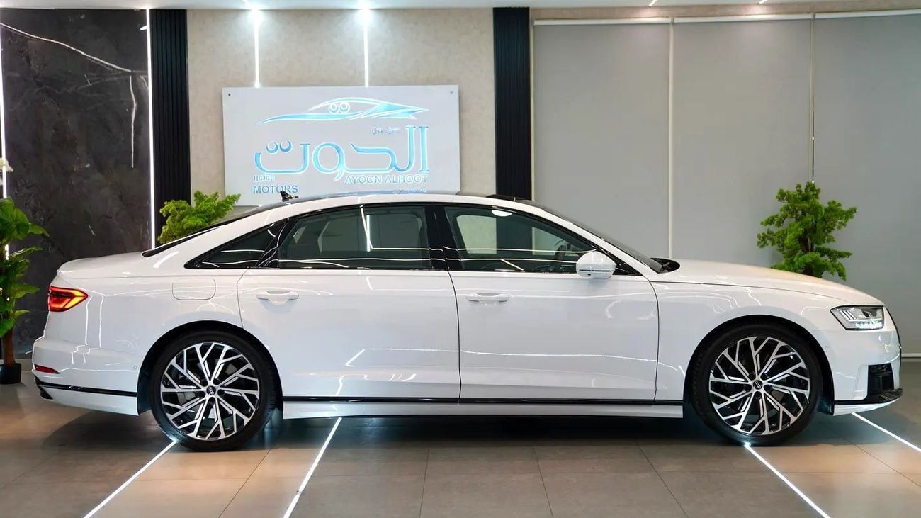 Audi A8 L 55 TFSI quattro 3.0L (335 HP) EXCLUSIVE A8L 55 TFSI V8 || VIP CONSOLE || TOP RANGE || GCC || ACCID