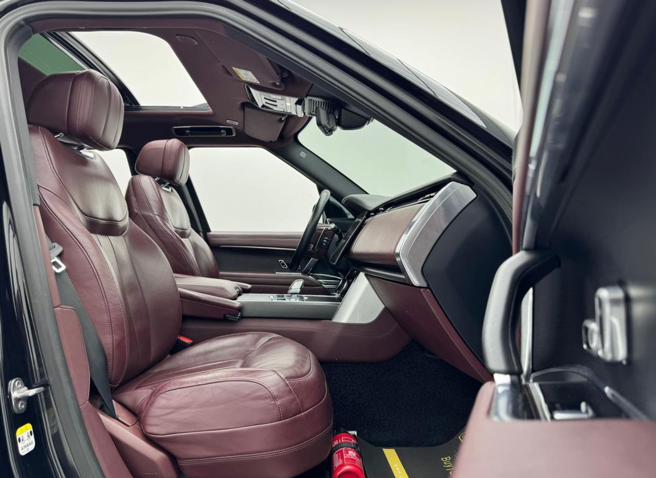 Land Rover Range Rover 2022 Range Rover Vogue P530 HSE, 2027 Range Rover Warranty, Range Rover Service History, GCC