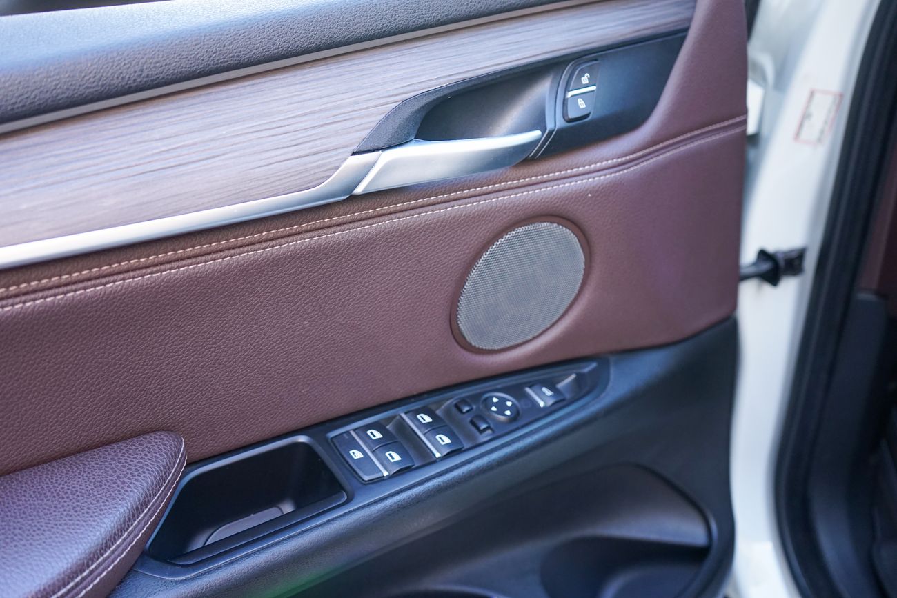 بي أم دبليو X5 35i M Sport 3.0L - Single Owner