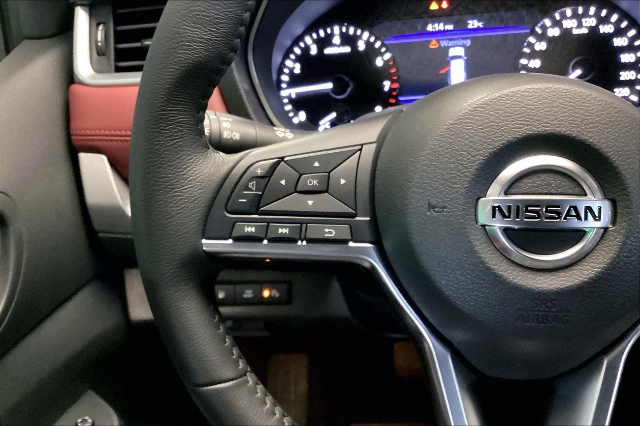 Nissan XTerra Platinum | Guaranteed Warranty | 0 Down Payment