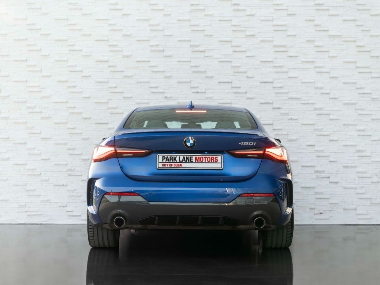 BMW 420i Std 2.0L