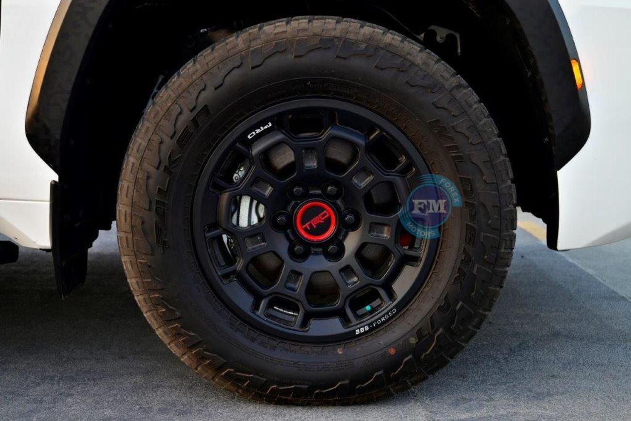 Toyota Sequoia TRD PRO Hybrid V6 3.5L 4WD Automatic