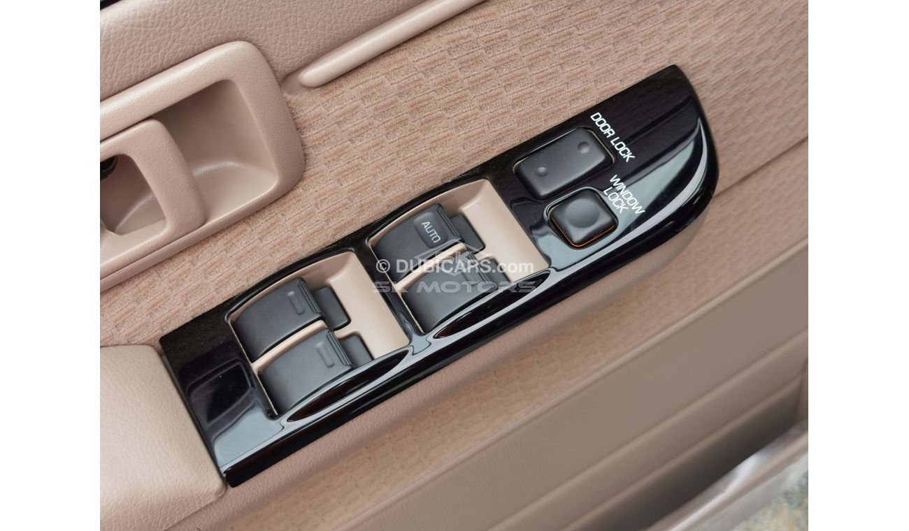 Toyota Land Cruiser 70 4.5LDiesel, M/T,  Alloy Rims, Diff Lock, Rear Camera, 4WD (CODE # LX7603)