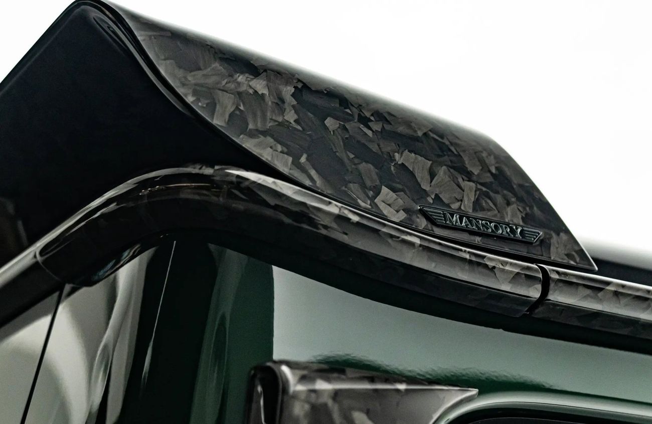 Mercedes-Benz G 63 AMG 4.0L V8 Twin-Turbocharged Engine