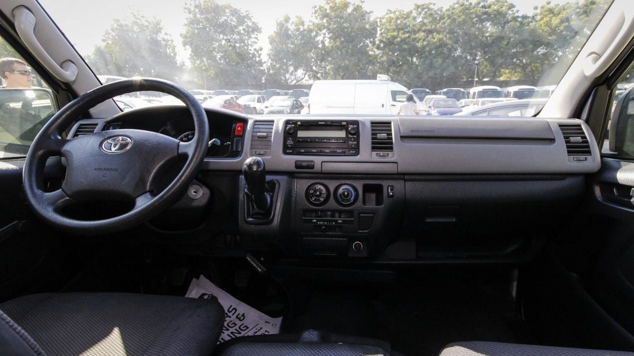 تويوتا هاياس GL - High Roof LWB 2.7L