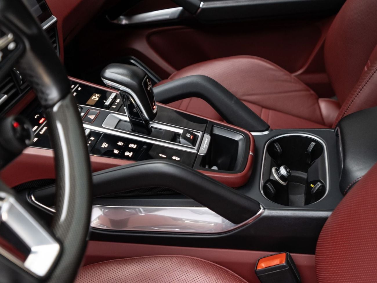 Porsche Cayenne TURBO COUPE