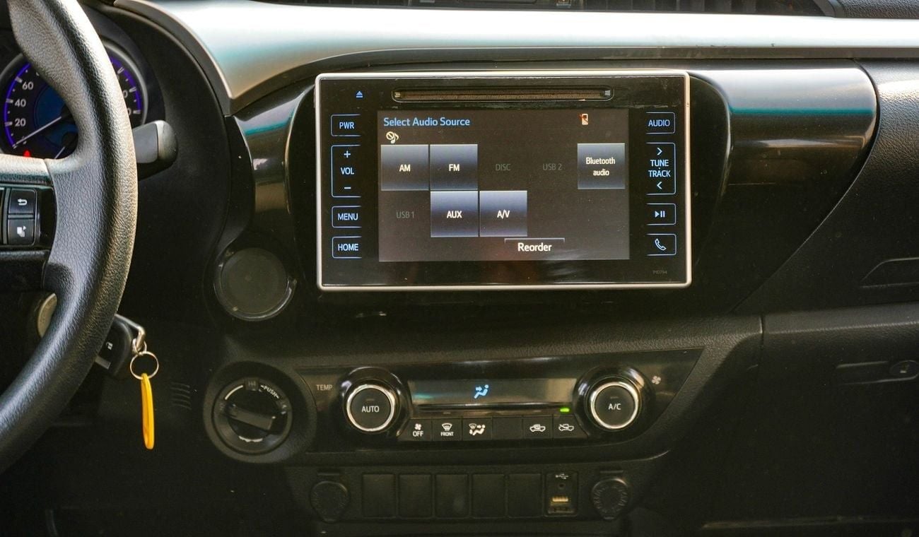 Toyota Hilux GLX 2.7L Double Cab Utility A/T