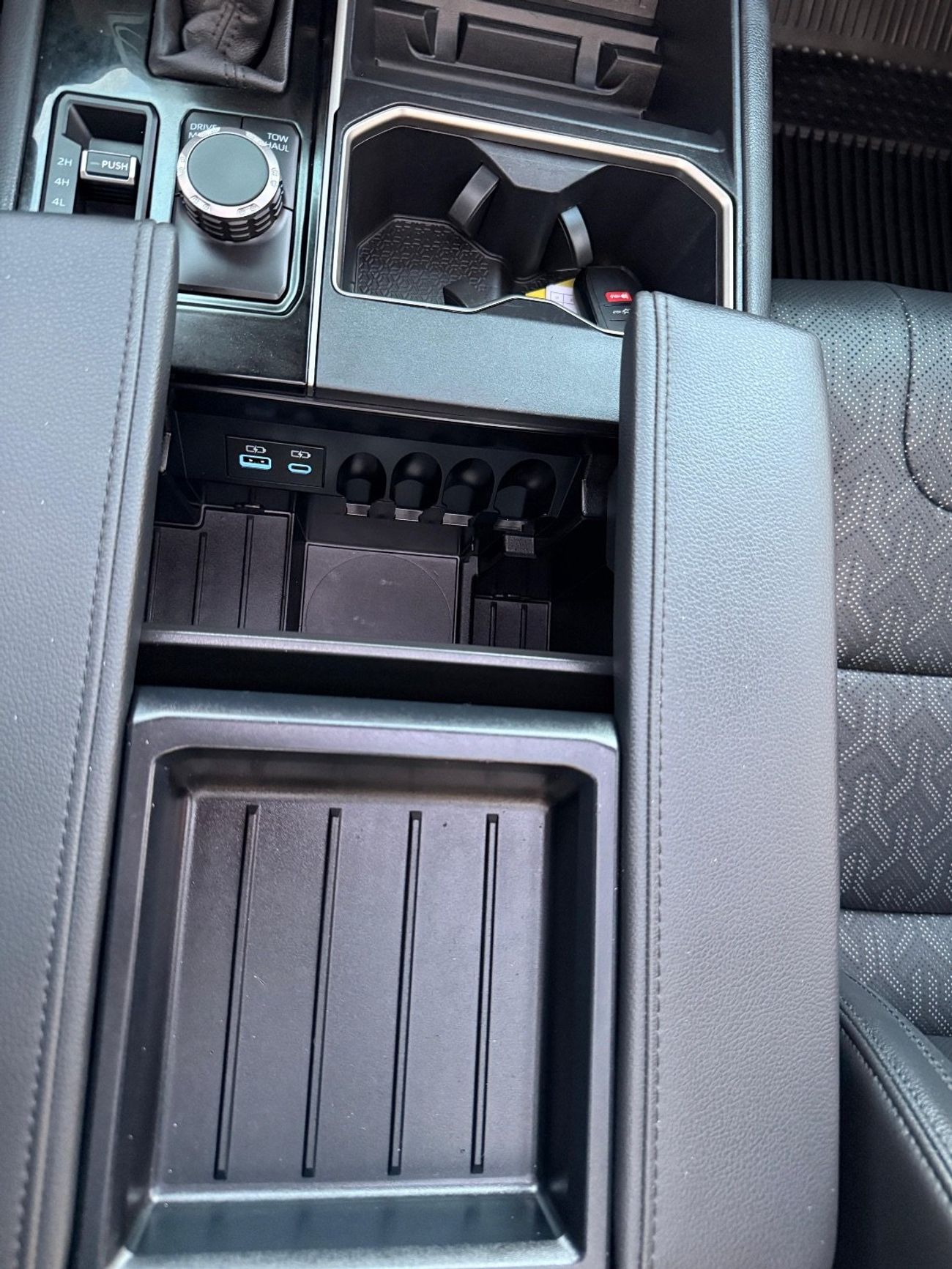 تويوتا تاندرا HYBRID Limited Crewmax panoramic, 360 camera