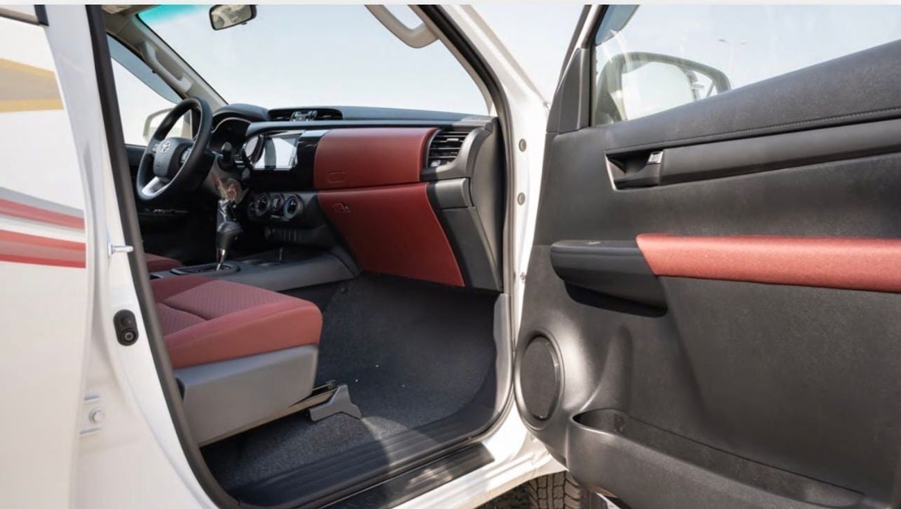تويوتا هيلوكس GL 2.4L Double Cab Utility