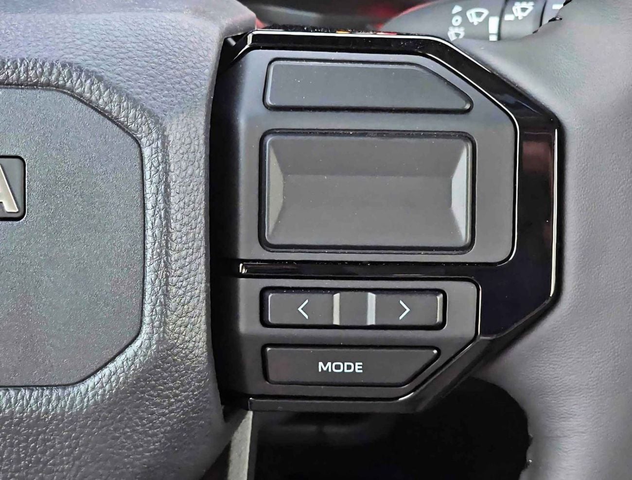 Toyota Prado PRADO TOYOTA PRADO || 2.7L V4 PETROL / LETHER WITH DRIVER PWR SEAT / Only for Africa Special Price