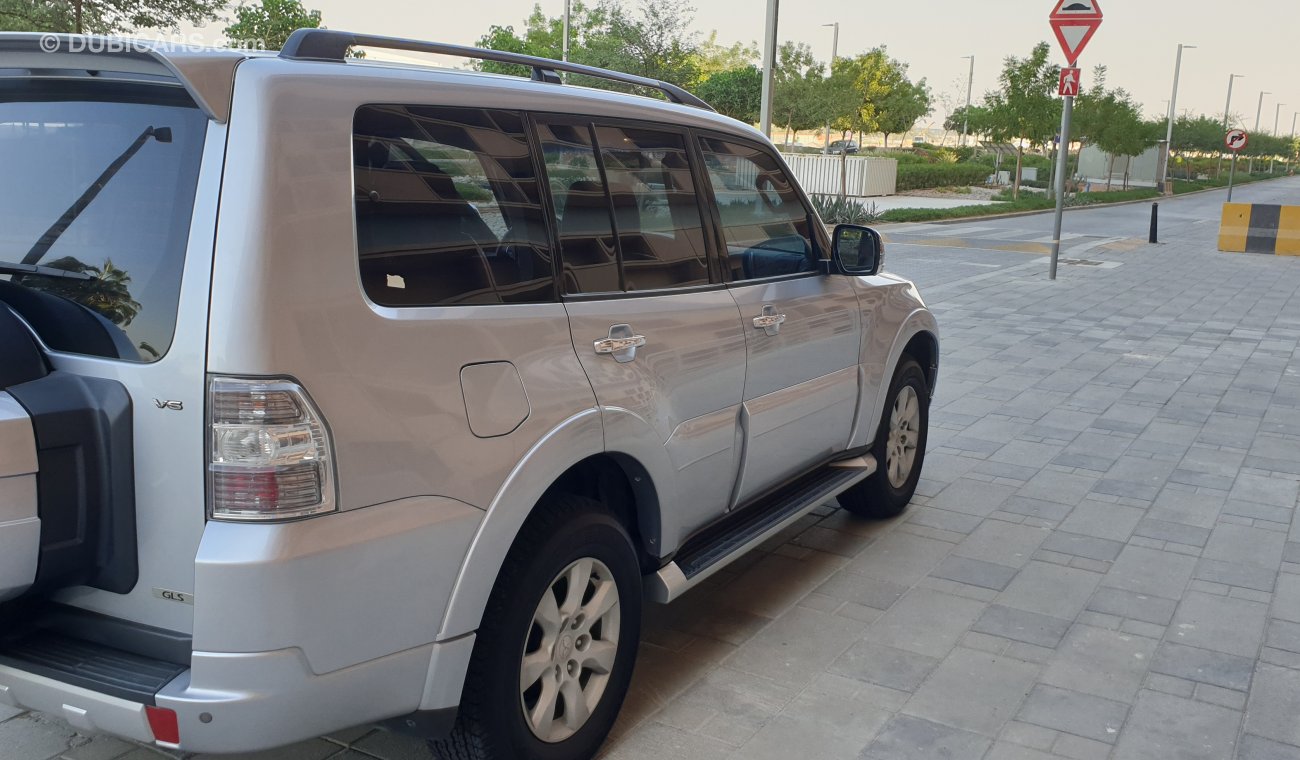 Mitsubishi Pajero Gls