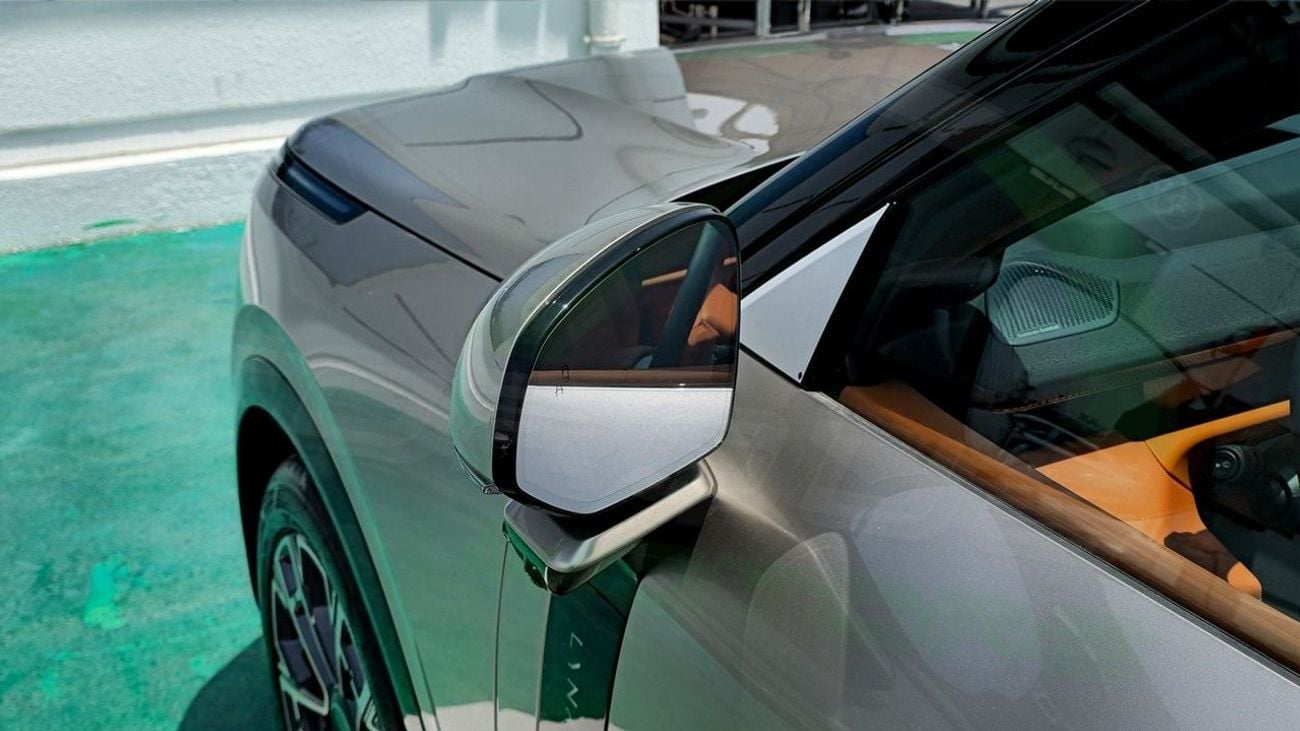 لينك أند كو 900 ( Only For Export ) 2025 Lynk & Co 900 EM-P Ultra 2.0T Plug-in Hybrid BRAND NEW