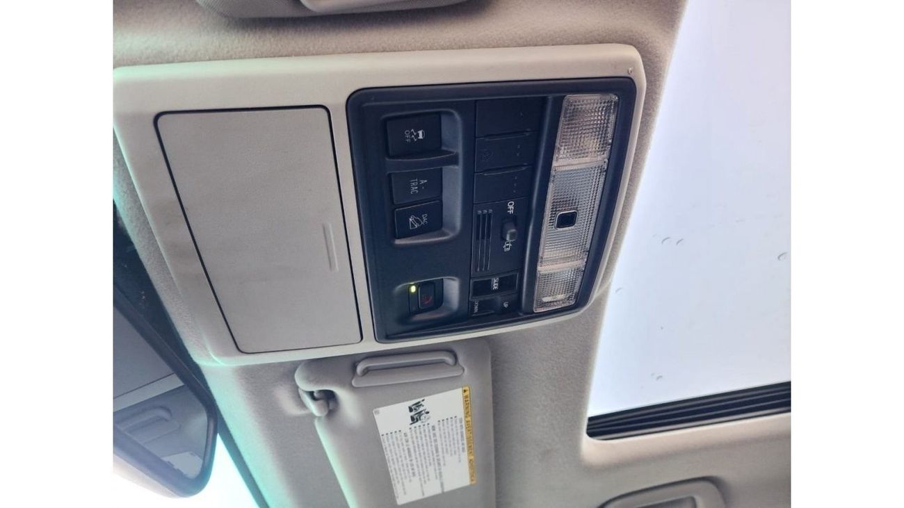 تويوتا Runner4 TOYOTA 4Runner Trd OFF Road  full option