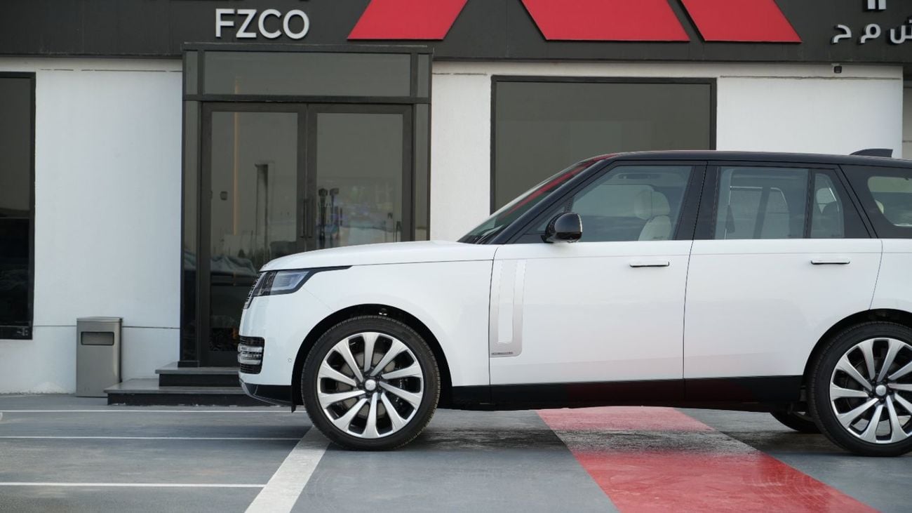 Land Rover Range Rover Autobiography P530 4.4L V8  White Export Price