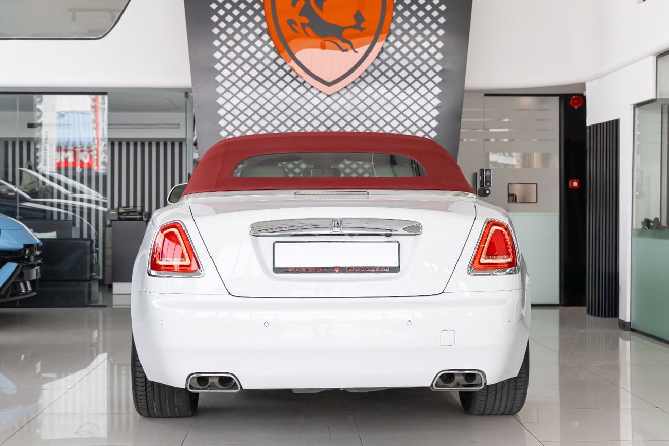 رولز رويس داون Rolls-Royce Dawn 2017 | Fully Loaded | GCC Specs | Mint Condition | "WARRANTY AVAILABLE"