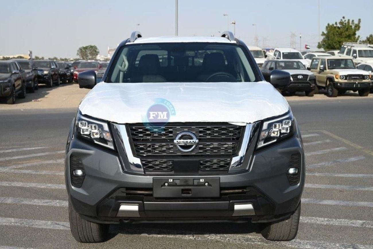 نيسان نافارا Double Cab LE 2.5L Petrol 4WD 5 Seater Manual