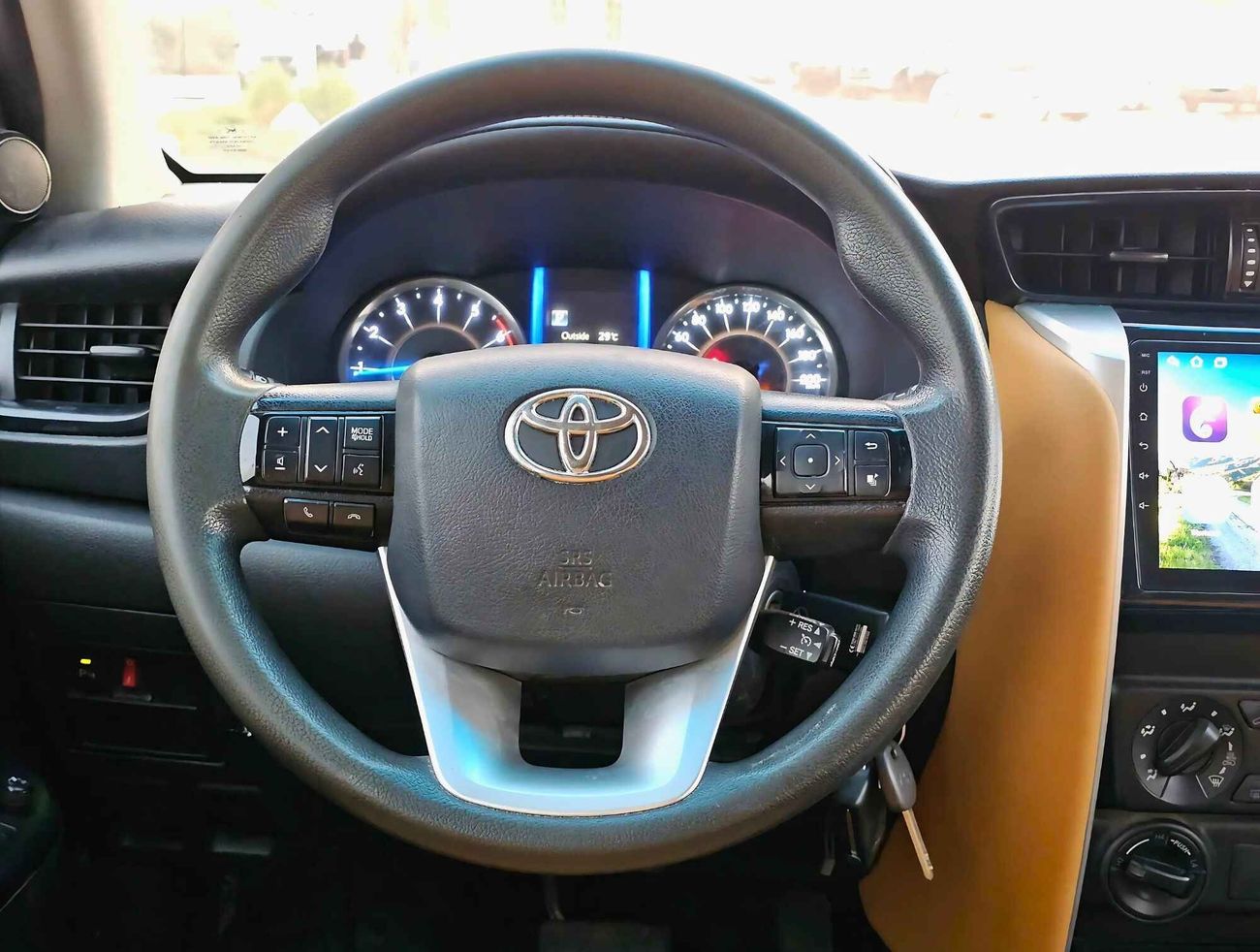 Toyota Fortuner EXR / V4 / 4WD/ DVD CAMERA / LEATHER/ 1274 MONTHLY/ LOT# 103037
