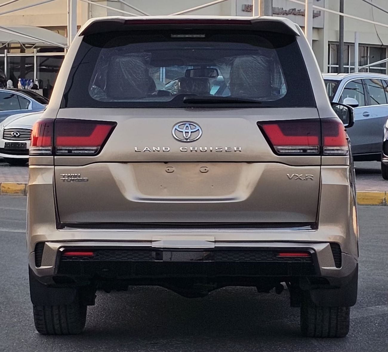 Toyota Land Cruiser VXR