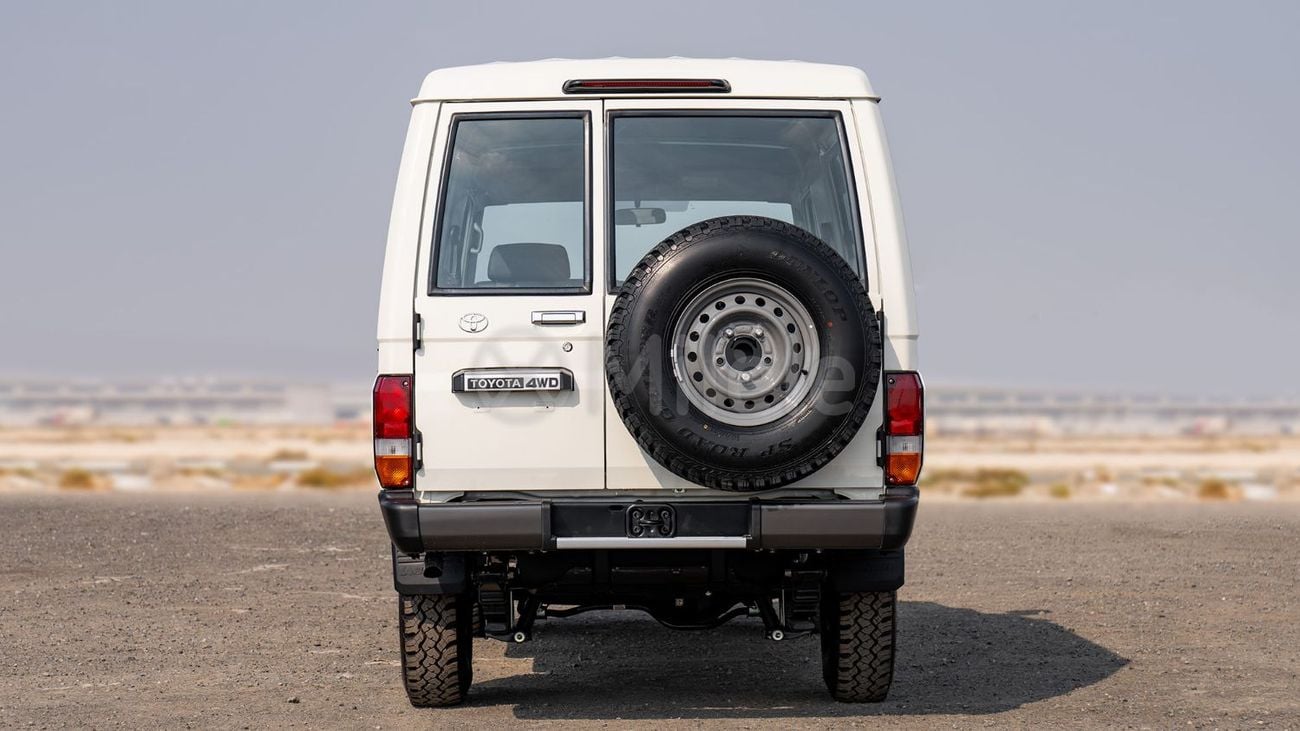 تويوتا لاند كروزر 70 LAND CRUISER LC78