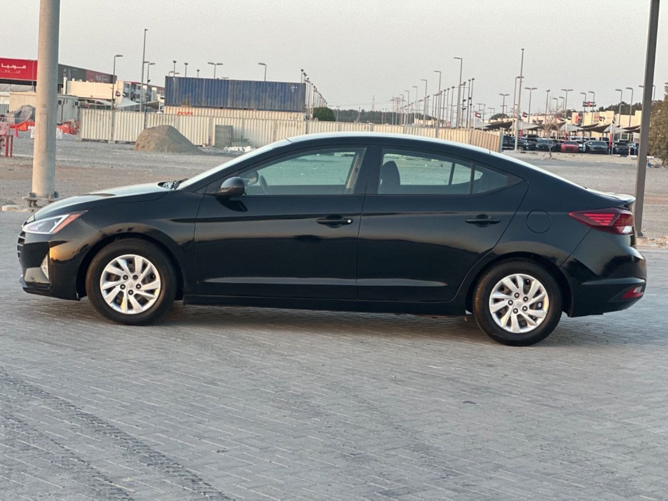Hyundai Elantra GL 2.0L MODEL 2020 Car. PERFECT condition inside and outsidee