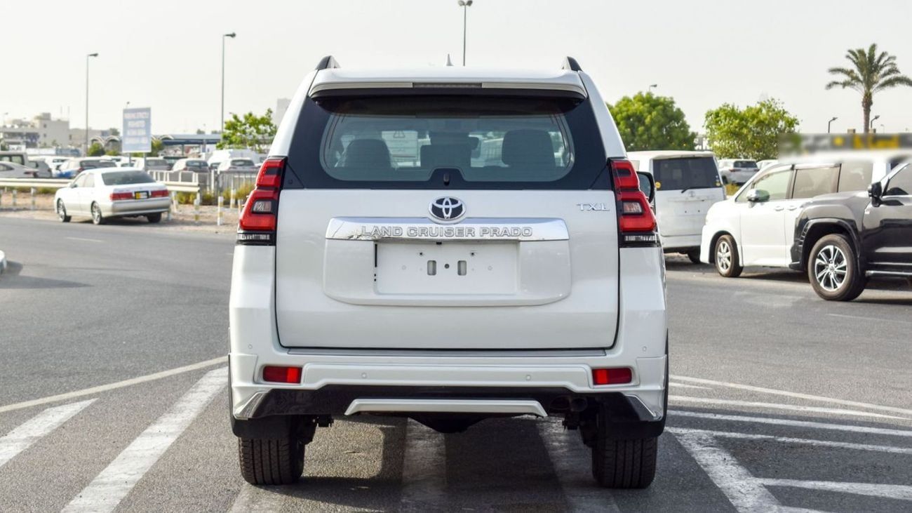 Toyota Prado TXL RHD Japanese with Japan Export Certificate 2.7L V4 Petrol engine Automatic Gear 4WD 7 Seats 5 Do
