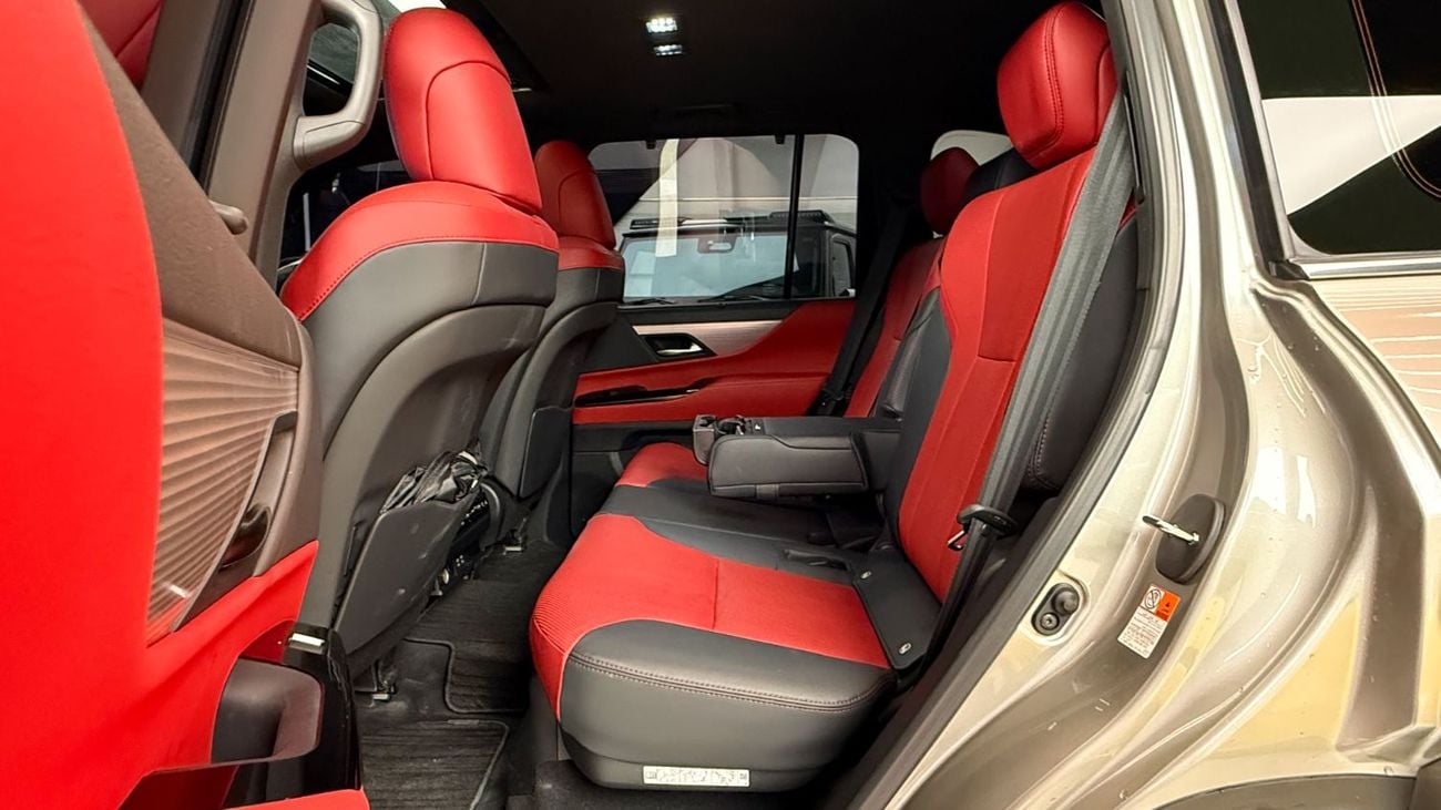 لكزس LX 600 F Sport Launch Edition 3.5L Lexus LX600 F-Sport Launch Edition - 2022 - Warranty