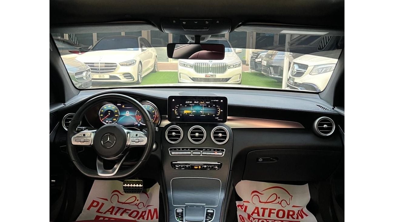 Mercedes-Benz GLC 300 4MATIC Mercedes GLC 300 Model 2020 Gcc specs