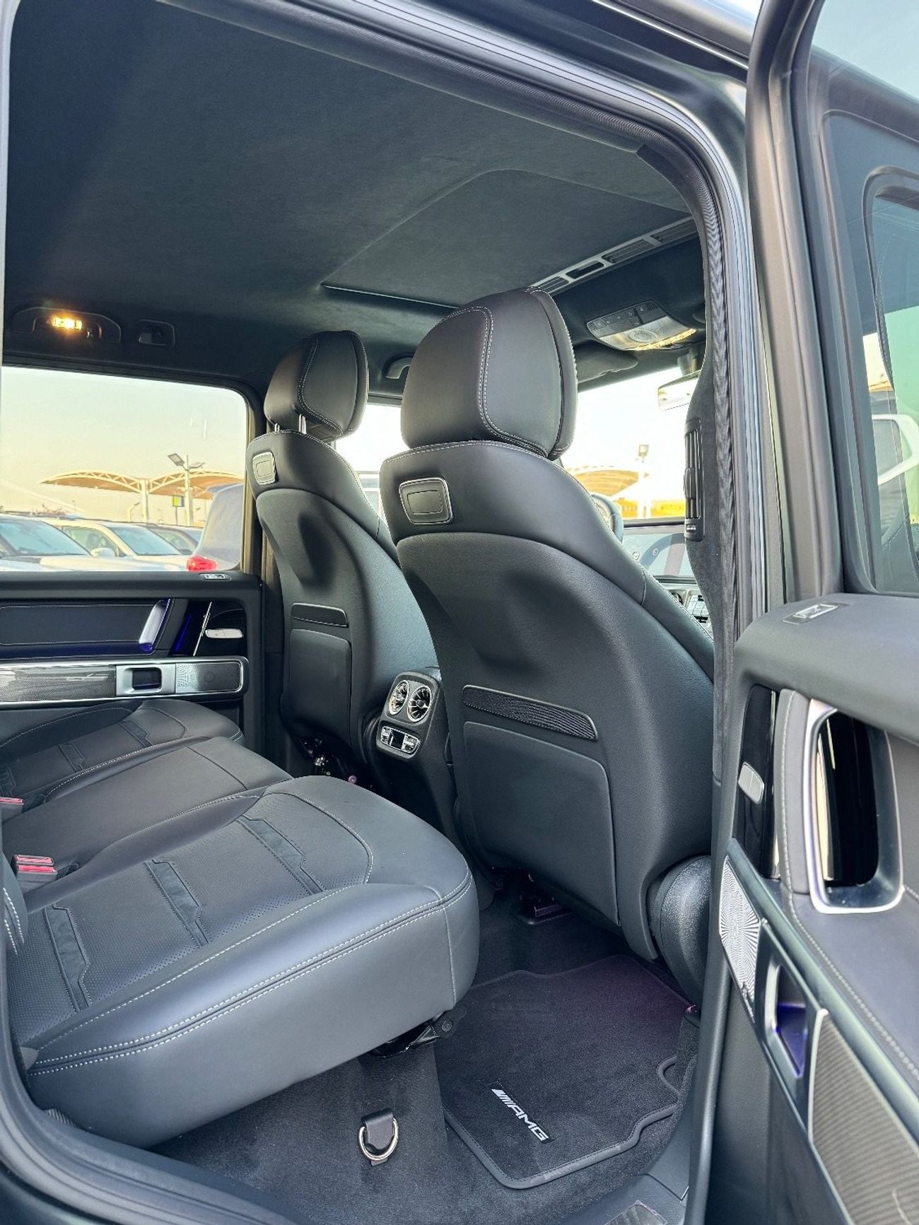 Mercedes-Benz G 63 AMG Mercedes Benz G63 AMG 4.0 V8 Matt Black Color Interior Black