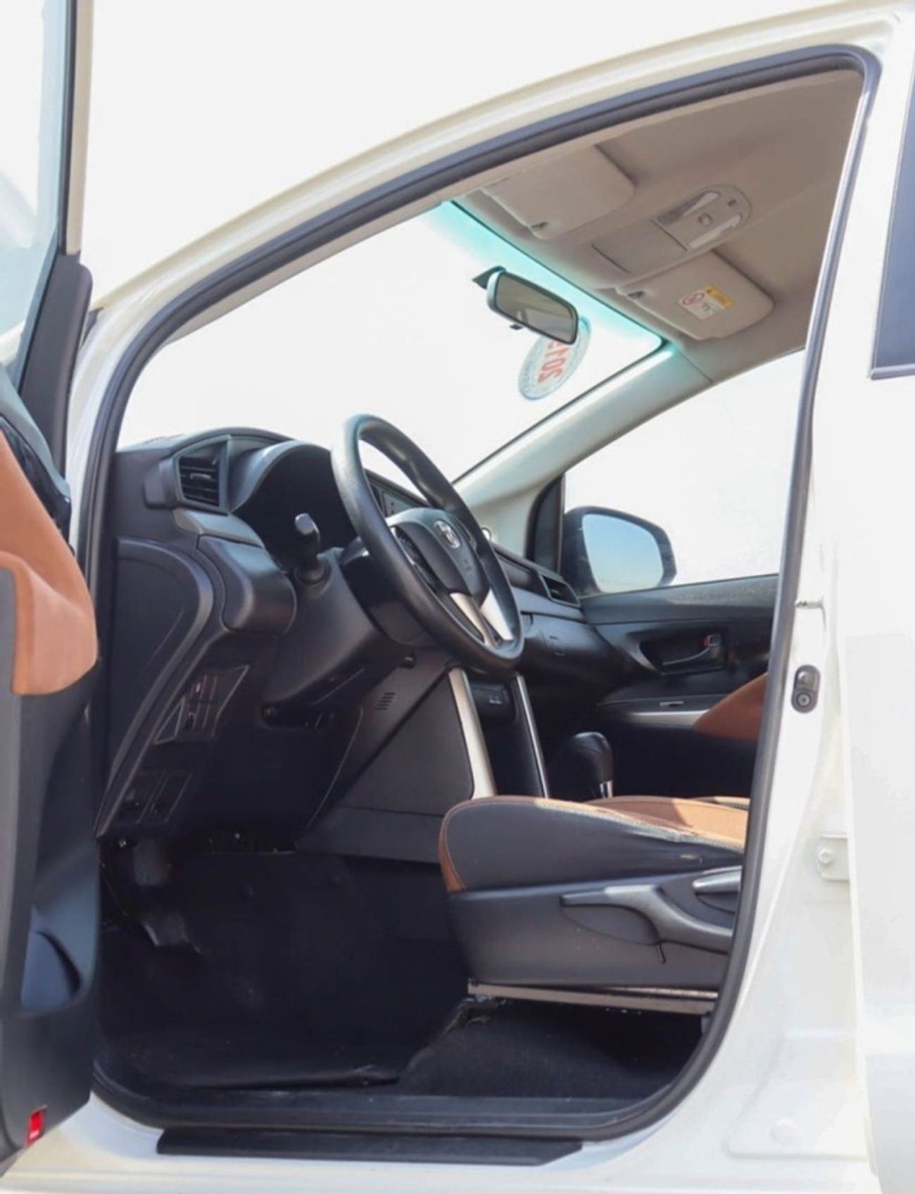 تويوتا إينوفا Std 2.7L Toyota Innova 2019 2.7 L GCC, accident-free, in excellent condition, 1217 PM