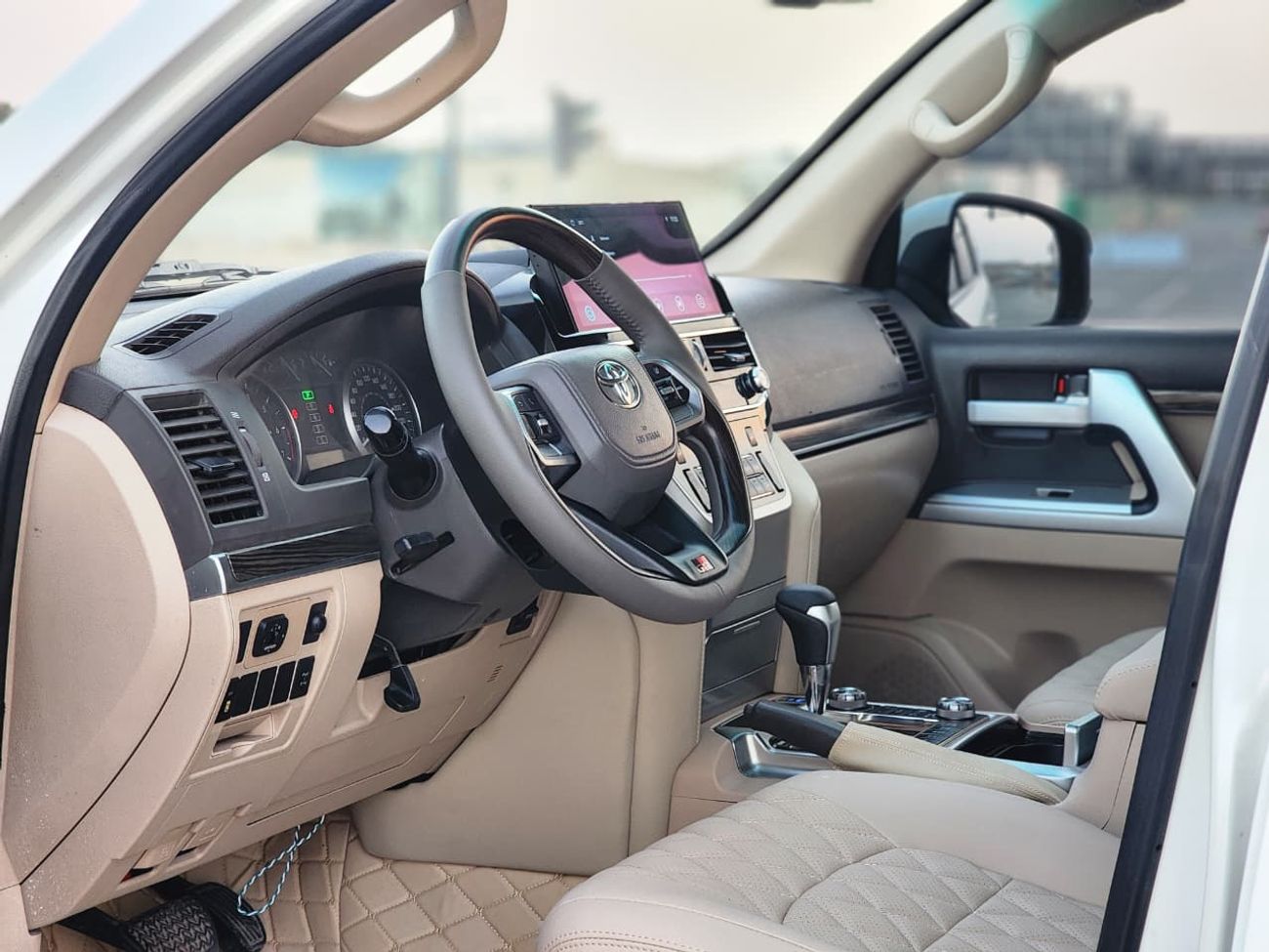 Toyota Land Cruiser GXR V6 MODEL 2014 UPGRADE 2024