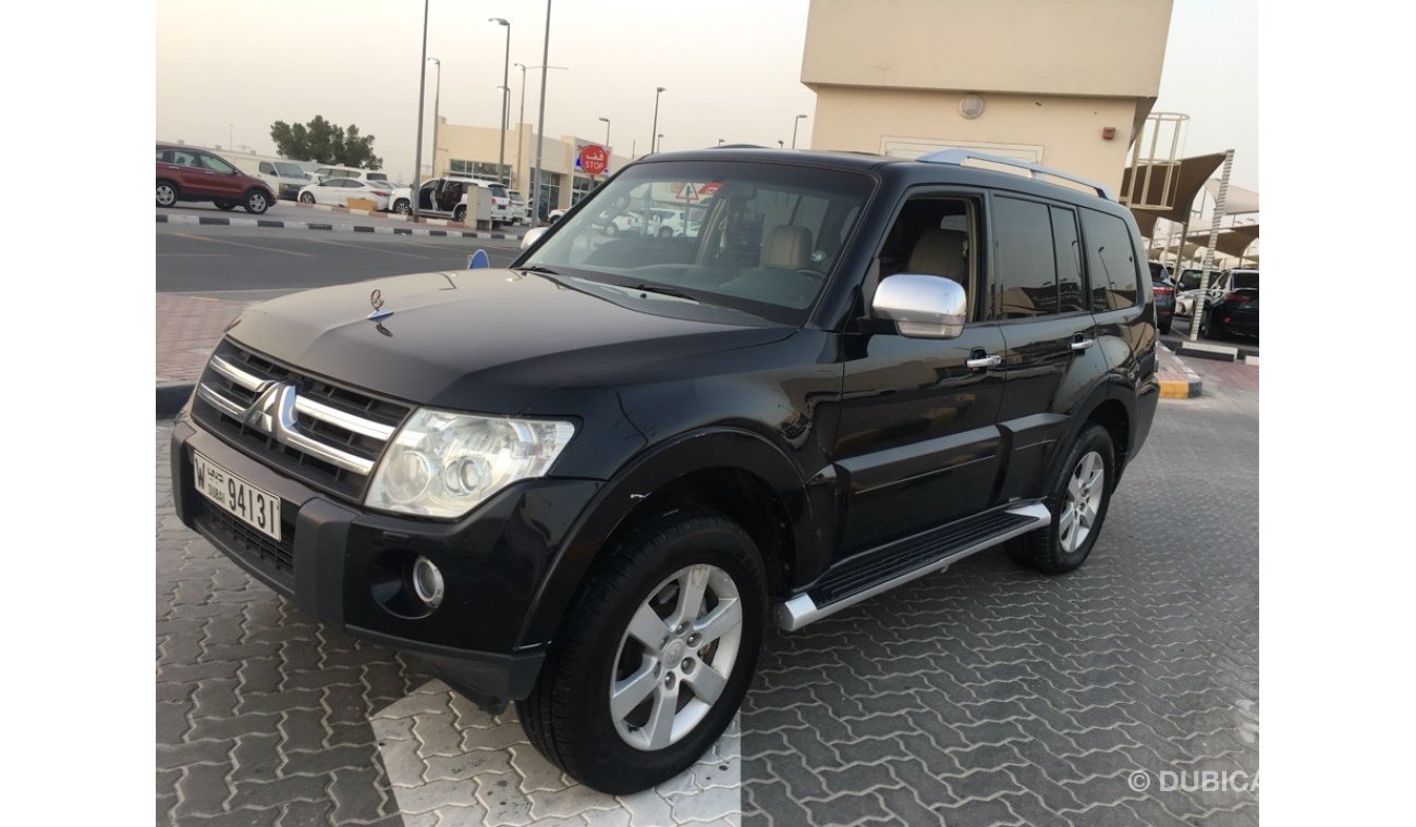 Mitsubishi Pajero Mitsubishi  Bagheera full option3.8L2007