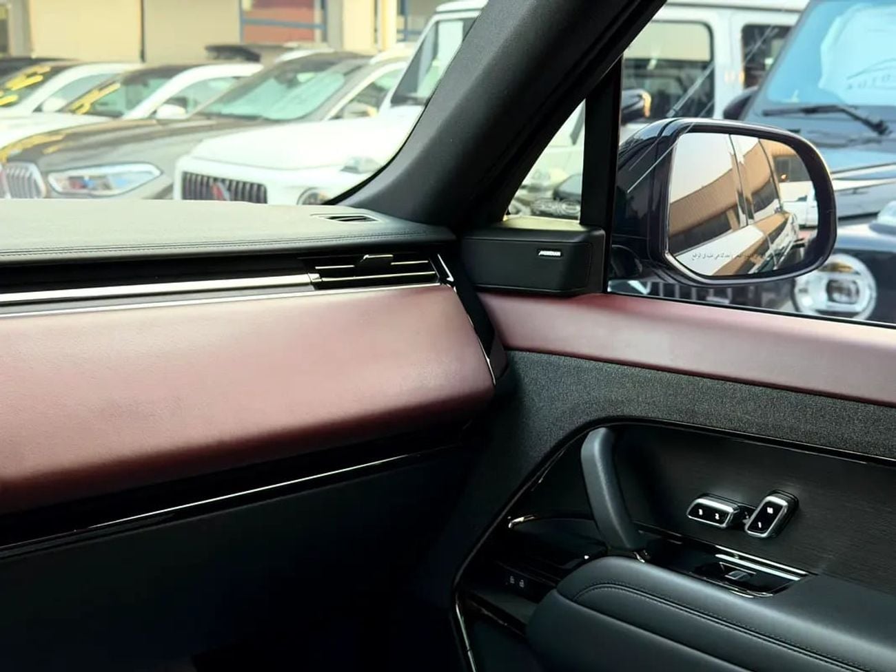 Land Rover Range Rover Sport P400 HSE DYNAMIC GCC