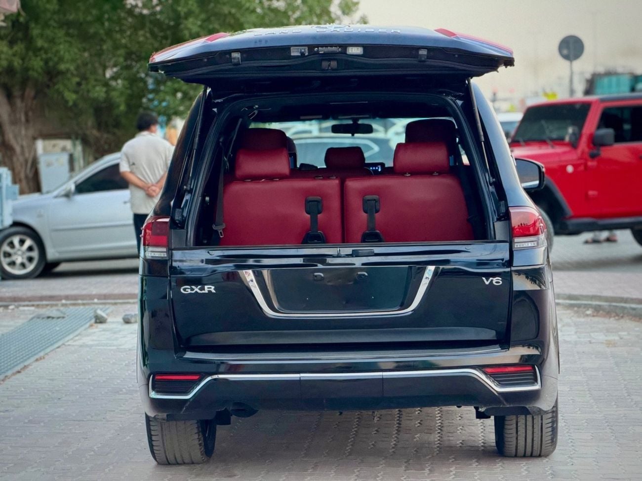 Toyota Land Cruiser GXR 2018 Model Facelift to 2025 Shape Exterior and Interior Both