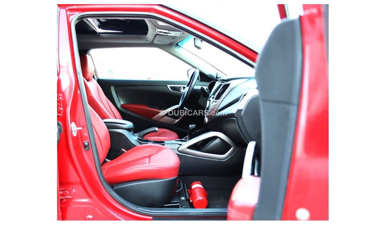 Hyundai Veloster Sport Hyundai Veloster 2013 GCC full option in excellent condition