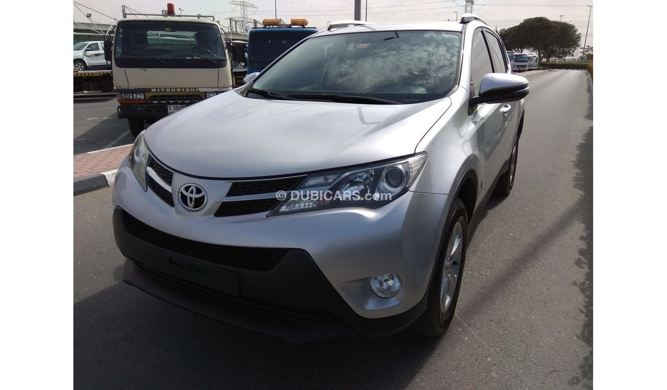 Toyota RAV4 GX 2013 GCC SPECS IMMACULATE CONDITION
