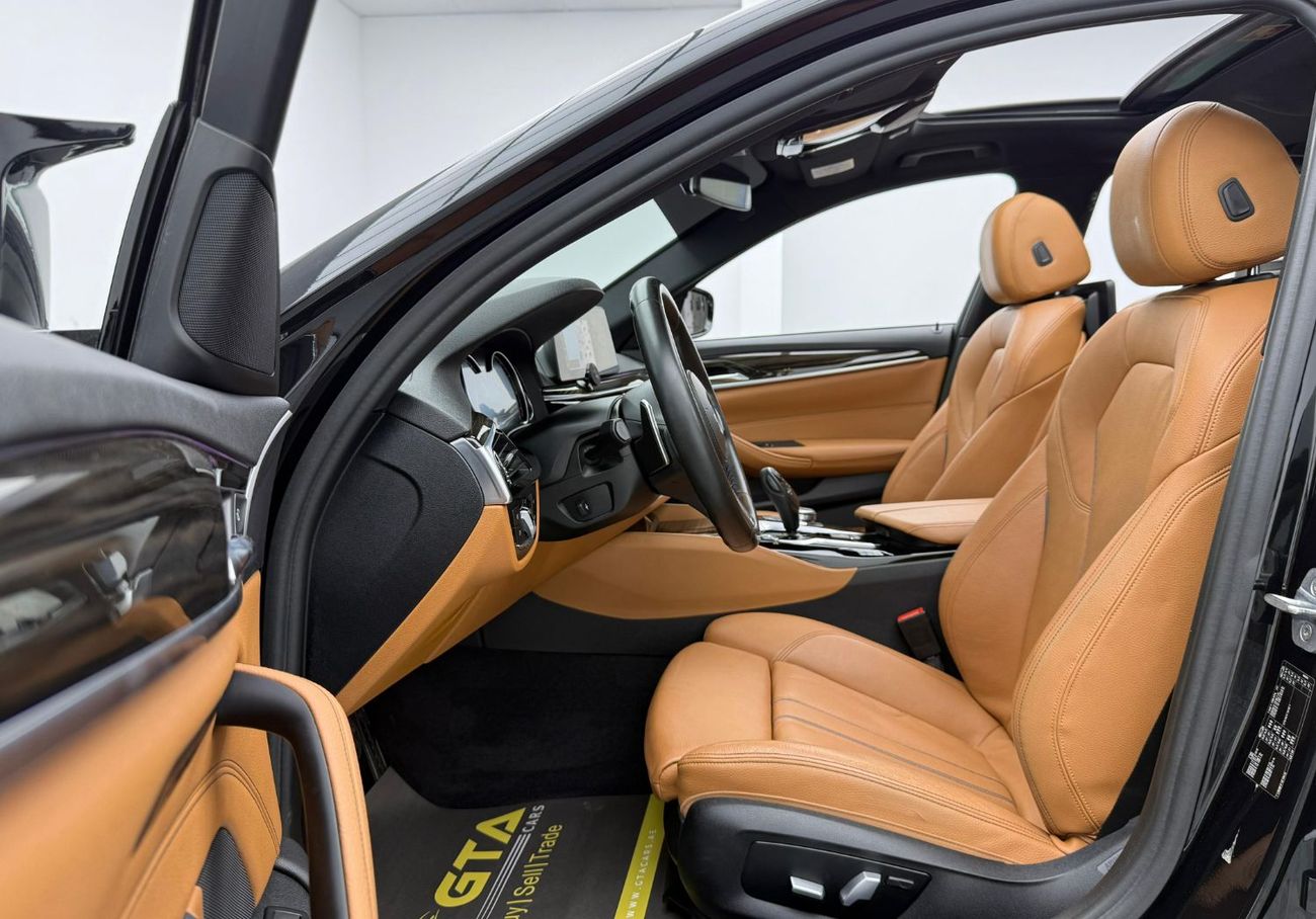 BMW 520i 2018 BMW 520i M-Kit, 2025 BMW Warranty, 2028 BMW Service Pack, Full Service History, GCC